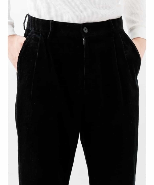 MK MICHEL KLEIN HOMME （エムケーミッシェルクランオム）の「コーデュロイラフパンツ（スラックス・メンズ・ベージュ/ブラック・MEDIUM/LARGE）」の5枚目の写真