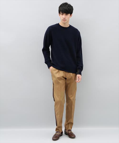 ADAM ET ROPE'(アダムエロペ)の「二重織サージサイドラインパンツ(その他パンツ・メンズ・ブラック/キャメル・L/M)」の5枚目の写真