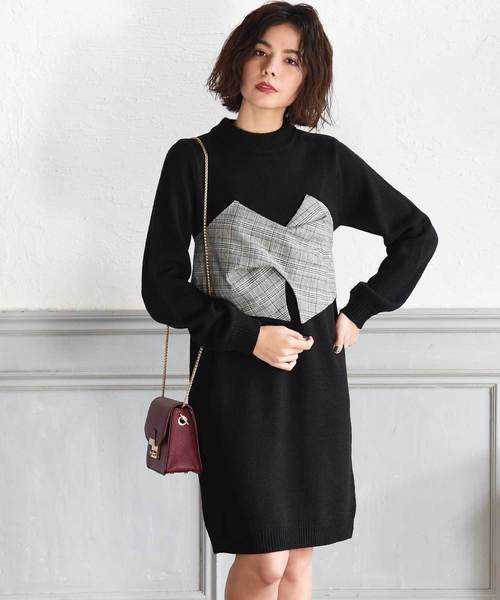 Luz Llena（ラズレナ）の「グレンチェック柄ビスチェドッキングハイネックワンピース（ワンピース・レディース・ブラウン/グレー・MEDIUM）」の2枚目の写真