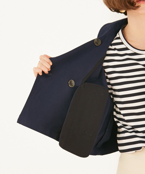 Abahouse Devinette（ドゥヴィネット）の「ショートピーコート（ブルゾン・レディース・ホワイト/ネイビー・FREE）」の9枚目の写真