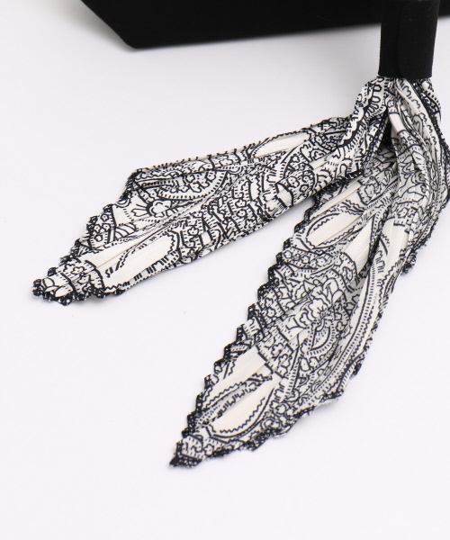 Liberty Bell(リバティーベル)の「【LIBERTY BELL】Scarf 2way Bag(ショルダーバッグ・レディース・ブラック/ブラウン/レッド・フリー)」の10枚目の写真