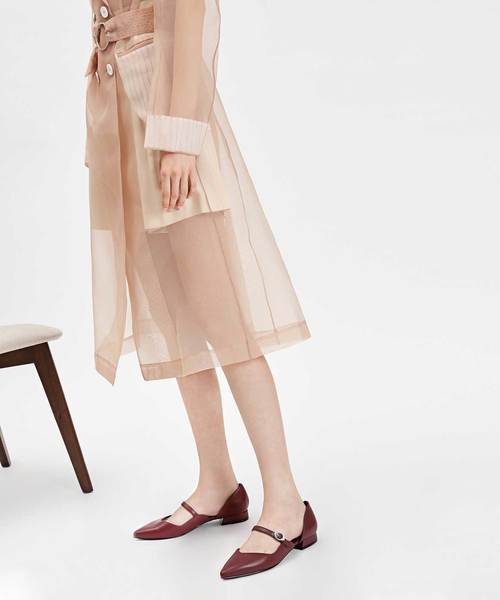 CHARLES & KEITH(チャールズ & キース)の「ポインテッドメリージェーン / POINTED MARY JANES(ローファー・レディース・ピンク/レッド/ブラック・24.5cm/23cm/23.5cm/22.5cm/25cm/25.5cm)」の16枚目の写真