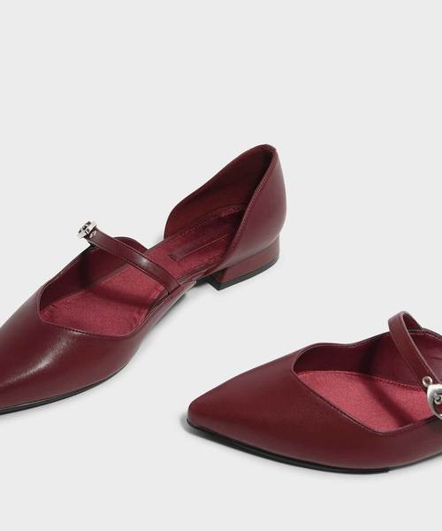 CHARLES & KEITH(チャールズ & キース)の「ポインテッドメリージェーン / POINTED MARY JANES(ローファー・レディース・ピンク/レッド/ブラック・24.5cm/23cm/23.5cm/22.5cm/25cm/25.5cm)」の19枚目の写真
