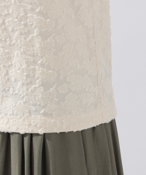 laboratory work(ラボラトリーワーク)の「ジャガードレースモックネックプルオーバー(Tシャツ/カットソー・レディース・アイボリー/オフホワイト/ブラック・MEDIUM)」の12枚目の写真