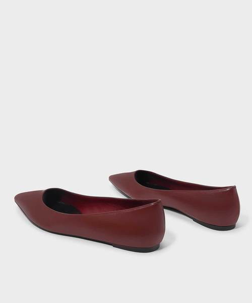 CHARLES & KEITH(チャールズ & キース)の「クラシックポインテッドバレリーナ / CLASSIC POINTED BALLERINAS(バレエシューズ・レディース・ブラック/レッド・22.5cm/23.5cm/25.5cm/23cm/24.5cm/25cm)」の11枚目の写真