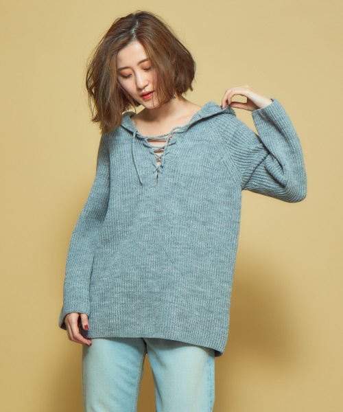 Abahouse Devinette（ドゥヴィネット）の「フーディープルオーバー（ニット/セーター・レディース・ホワイト/ライトグレー/ブラウン・フリー）」の3枚目の写真