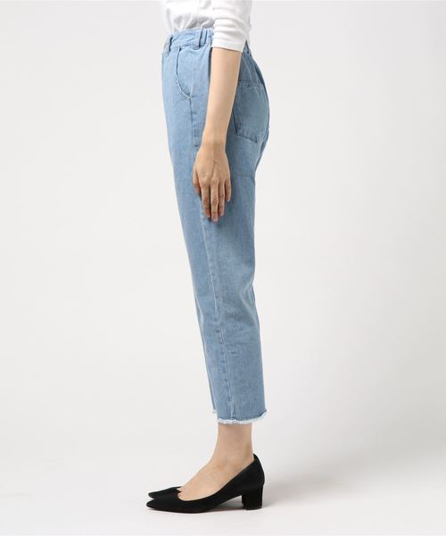 flower（フラワー）の「フレイドヘムパンツ（デニムパンツ・レディース・ブラック/ブルー・FREE）」の3枚目の写真