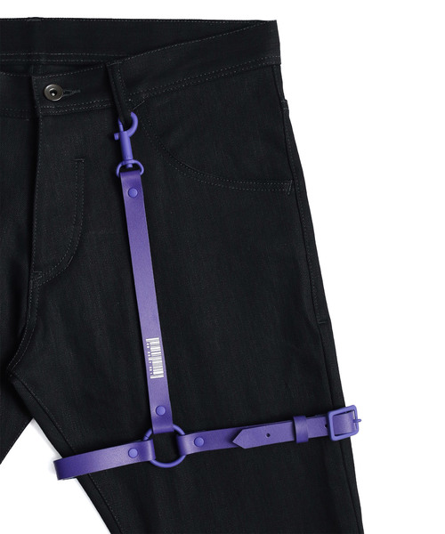 SHAREEF（シャリーフ）の「LEG HARNESS（アンクレット・メンズ・レッド/ホワイト/ブラック/ブルー・FREE）」の8枚目の写真