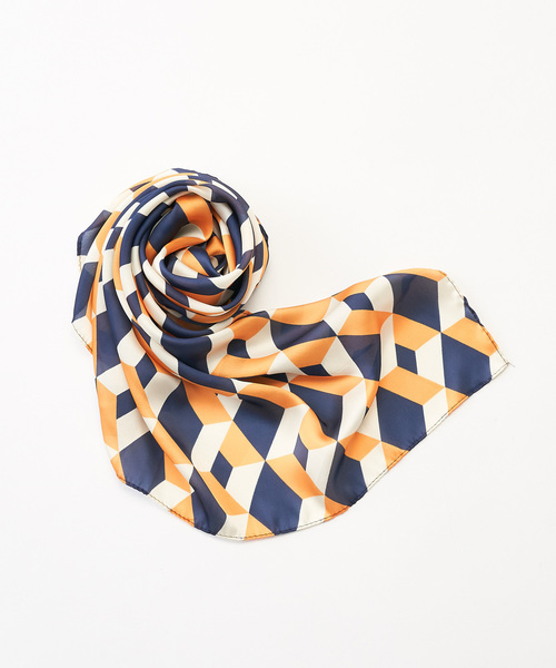 DISCOAT(ディスコート)の「スカーフ58×58(バンダナ/スカーフ・レディース・ベージュ/ネイビー/イエロー/ピンク・FREE)」の4枚目の写真