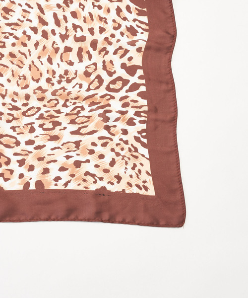 DISCOAT(ディスコート)の「スカーフ58×58(バンダナ/スカーフ・レディース・ベージュ/ネイビー/イエロー/ピンク・FREE)」の11枚目の写真