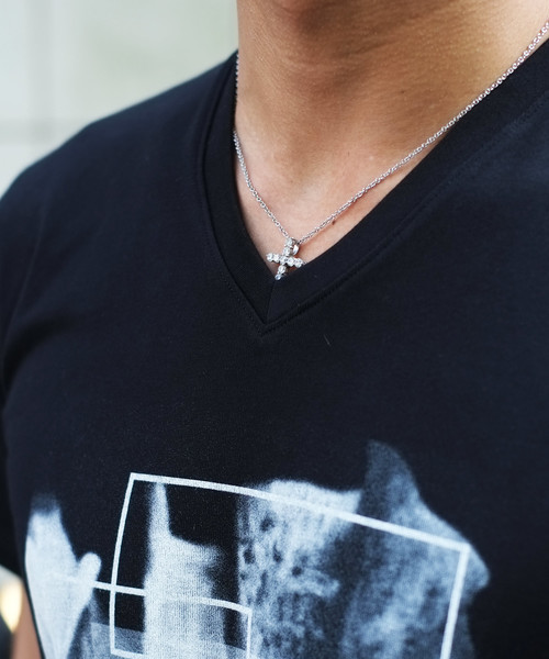 GOSTAR DE FUGA（ゴスタール ジフーガ）の「モノクロデザインVネック半袖Tカットソー/半袖Tシャツ（Tシャツ/カットソー・メンズ・ホワイト/ブラック・M/L）」の11枚目の写真