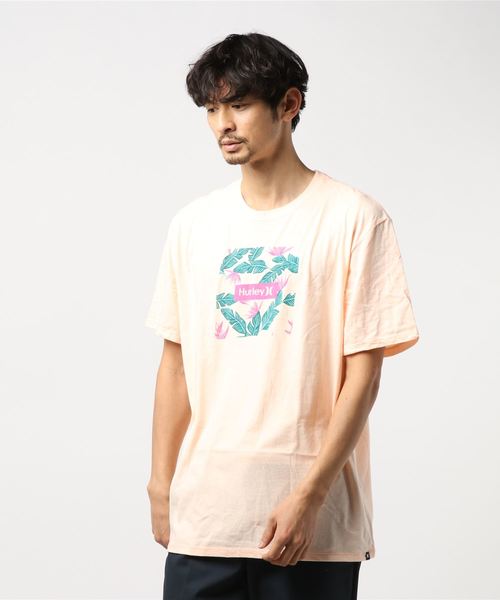 Hurley （ハーレー）の「M HRLY PRM BOX FLORAL TEE SS / ハーレー  ロゴプリントTシャツ  ユニセックス（Tシャツ/カットソー・メンズ・ホワイト/ベージュ系その他/グリーン・SMALL/MEDIUM/LARGE）」の2枚目の写真