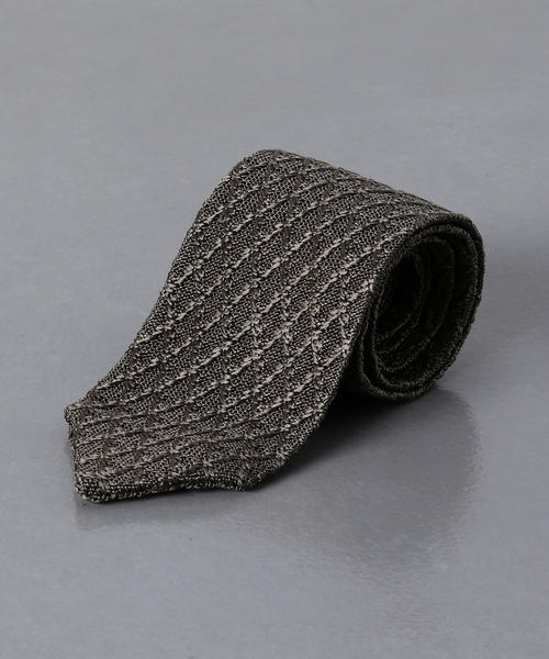 Fiorio（フィオリオ）の「＜FIORIO（フィオリオ）＞ ジャカード ニットタイ（ネクタイ・メンズ・ブラック/グレー/オリーブ/ネイビー・FREE）」の3枚目の写真