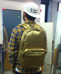絶版‼️トリプルコラボ❗PORTER ゴールド リュック バックパック PORTER（ポーター）の「PORTER×B印 YOSHIDA / 別注 “BULLION
