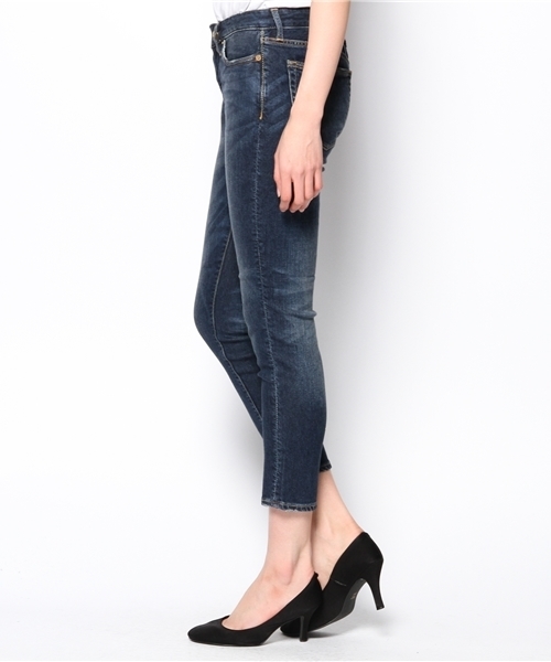 PLST（プラステ）の「テンセル混スラウチークロップドデニムパンツ（デニムパンツ・レディース・インディゴブルー/ダークインディゴブルー・23inch/25inch/26inch/24inch）」の7枚目の写真