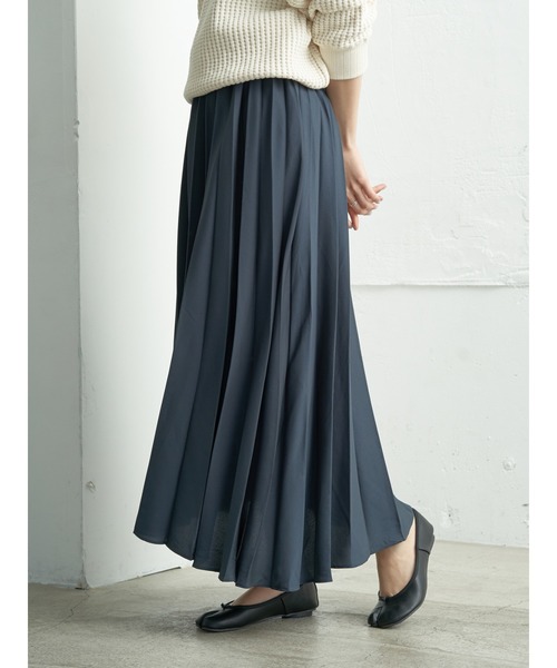 CRAFT STANDARD BOUTIQUE(クラフトスタンダードブティック)の「プリーツロングフレアスカート *◇(スカート・レディース・ドット/サックスブルー/グリーン/その他1/グレイッシュベージュ/ネイビー/ライトグリーン/モカ/パープル・FREE)」の6枚目の写真