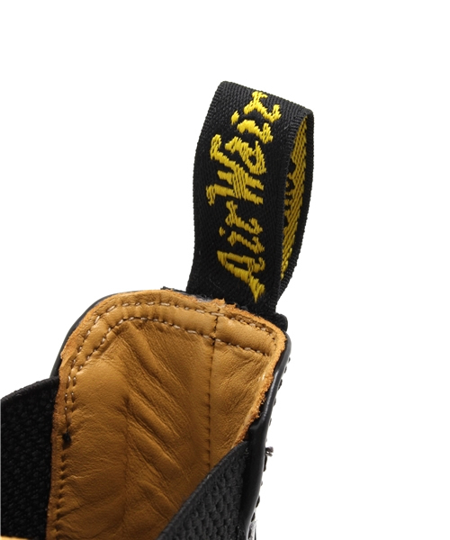 bpr BEAMS Women's(ビーピーアール ビームス)の「Dr.Martens / "Chelsea" スムース サイドゴアブーツ(ブーツ・レディース・ブラック・6/4/5)」の6枚目の写真