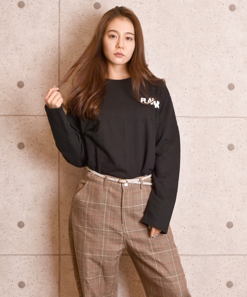 VIBGYOR Women(ヴィブジョー ウィメン)の「VIBGYOR Select/バックプリントビッグシルエットロンTEE(RE)(Tシャツ/カットソー・レディース・ホワイト/ブラック・FREE)」の6枚目の写真