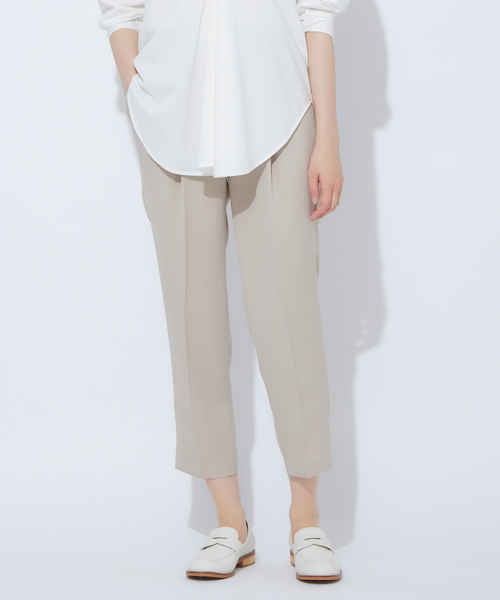 qualite（カリテ）の「【WEB限定】バックサテンスリットパンツ（その他パンツ・レディース・ベージュ/イエロー/ライトブルー/ブラック/ブラウン/グリーン・36/38/40）」の17枚目の写真