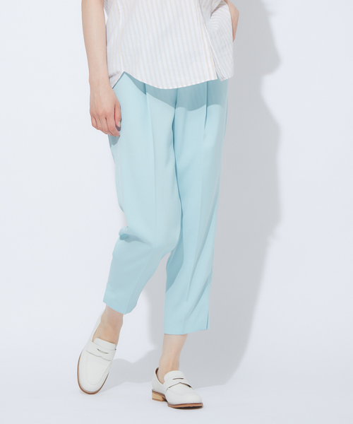 qualite（カリテ）の「【WEB限定】バックサテンスリットパンツ（その他パンツ・レディース・ベージュ/イエロー/ライトブルー/ブラック/ブラウン/グリーン・36/38/40）」の21枚目の写真