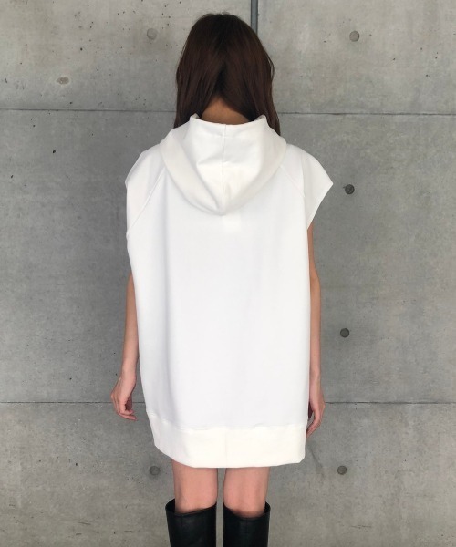 ENVYM（アンビー）の「ポンチＮ／Ｓフーディー（Tシャツ/カットソー・レディース・ホワイト/ブラック・FREE）」の12枚目の写真