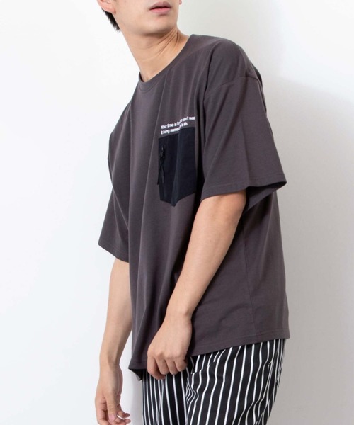 WEGO（ウィゴー）の「WEGO/ナイロンポケットTシャツ（Tシャツ/カットソー・メンズ・ホワイト/ホワイト系その他/スミクロ・MEDIUM/LARGE）」の3枚目の写真