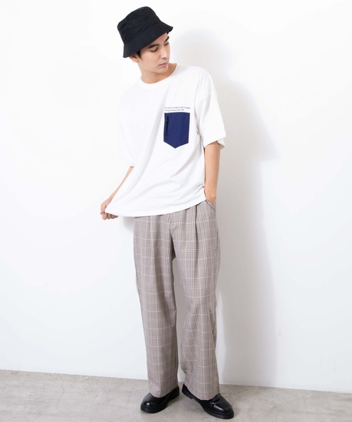 WEGO（ウィゴー）の「WEGO/ナイロンポケットTシャツ（Tシャツ/カットソー・メンズ・ホワイト/ホワイト系その他/スミクロ・MEDIUM/LARGE）」の9枚目の写真