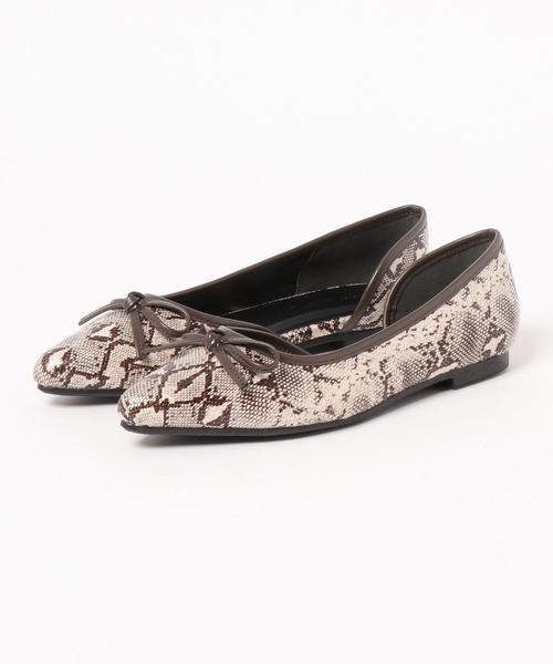 KOBE LETTUCE（コウベレタス）の「サイドカットフラットバレエシューズ（バレエシューズ・レディース・ブラック/レオパード/パイソン/ベージュ/チェック・M/L/LL/S）」の20枚目の写真