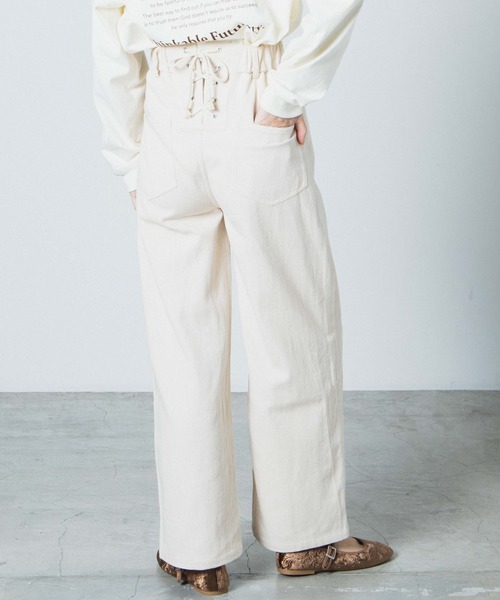 WEGO（ウィゴー）の「WEGO/レースアップカラーストレートパンツ（チノパンツ・レディース・ブラウン/オフホワイト・FREE）」の2枚目の写真