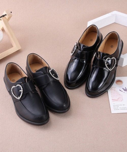 Shoes in Closet(シューズインクローゼット)の「《キッズ》 超軽量 ハートモチーフ ローファー 7663K(ローファー・キッズ・ブラック系その他/ブラック・18.0cm/19.0cm/20.0cm/21.0cm)」の6枚目の写真