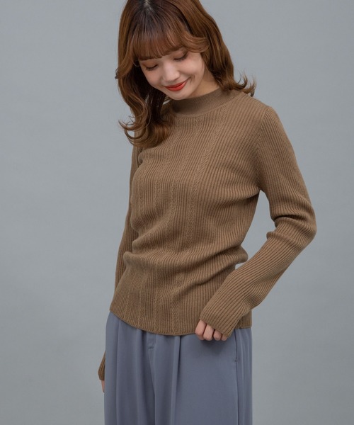 earth music&ecology（アースミュージックアンドエコロジー）の「ハイネック柄入りニットプルオーバー ＊（ニット/セーター・レディース・ブラウン/サックスブルー/ピンク/アイボリー/キャメル/ダークネイビー・S/M）」の5枚目の写真