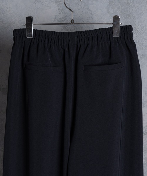 KUUUPY（クーピー）の「2Tuck Easy Tapered Pants - 2タックイージーテーパードパンツ（スラックス・メンズ・ブラック/オフホワイト/グレー/チャコールグレー・SMALL/MEDIUM/LARGE）」の14枚目の写真