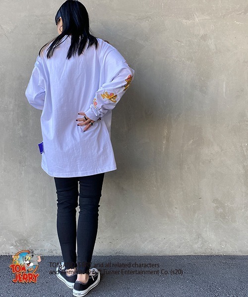 B ONE SOUL（ビーワンソウル）の「【WEB限定】[SEQUENCE BY B-ONE-SOUL/シークエンス] トムとジェリー 袖プリントロンT（Tシャツ/カットソー・レディース・ホワイト/グリーン/ブラック・XL/M/L）」の6枚目の写真