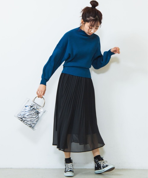 WEGO（ウィゴー）の「WEGO/【ZOZOTOWN&一部店舗限定】ハイネックボリュームセーター（ニット/セーター・レディース・ホワイト/ブラック/ブルー/ブラウン・FREE）」の19枚目の写真