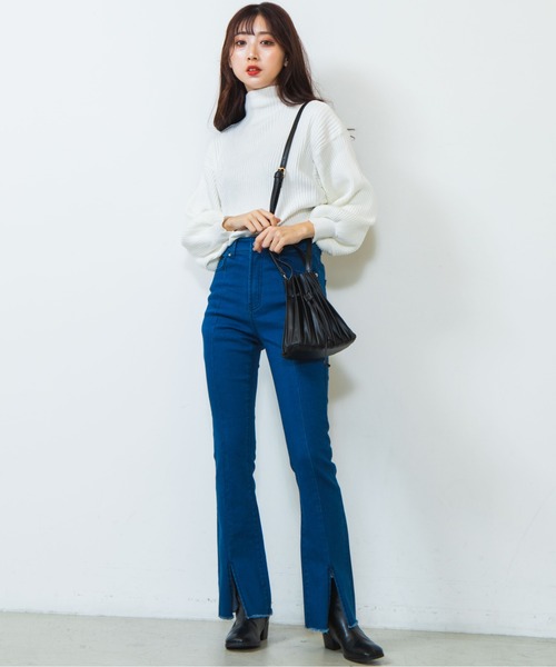 WEGO（ウィゴー）の「WEGO/【ZOZOTOWN&一部店舗限定】ハイネックボリュームセーター（ニット/セーター・レディース・ホワイト/ブラック/ブルー/ブラウン・FREE）」の6枚目の写真