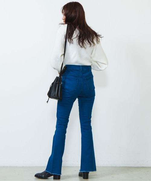WEGO（ウィゴー）の「WEGO/【ZOZOTOWN&一部店舗限定】ハイネックボリュームセーター（ニット/セーター・レディース・ホワイト/ブラック/ブルー/ブラウン・FREE）」の7枚目の写真