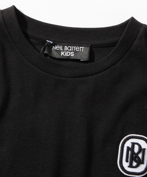 NEIL BARRETT（ニールバレット）の「Neil Barrett（ニール バレット）Tシャツカットソー（Tシャツ/カットソー・キッズ・ブラック/ブルー・8YEAR/12YEAR/6YEAR/14Y/10YEAR）」の4枚目の写真