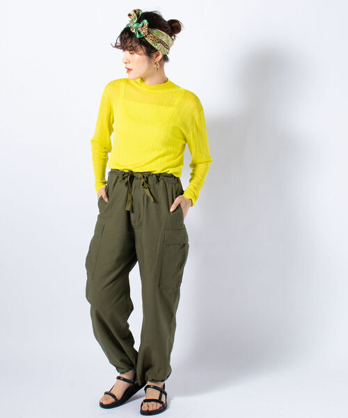 Rie Miller（リエミラー）の「ワイドシルエットカーゴパンツ（カーゴパンツ・レディース・オリーブ/キナリ・2/1）」の17枚目の写真