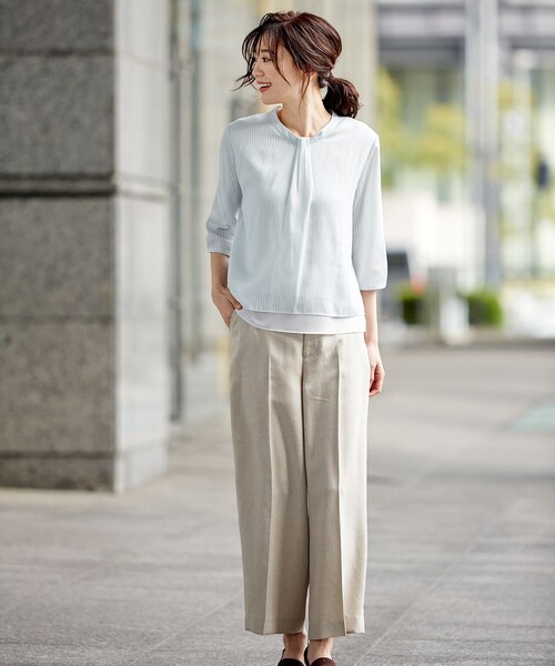 J.PRESS Ladies（J.プレス レディス）の「レイヤードボウタイ ストライプ カットソー（Tシャツ/カットソー・レディース・ベージュ系1/ピンク系1/スモーキーグリーン系1・SMALL）」の5枚目の写真