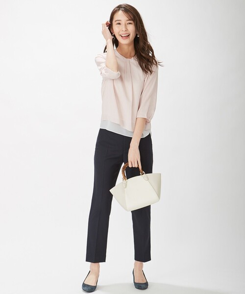 J.PRESS Ladies（J.プレス レディス）の「レイヤードボウタイ ストライプ カットソー（Tシャツ/カットソー・レディース・ベージュ系1/ピンク系1/スモーキーグリーン系1・SMALL）」の7枚目の写真