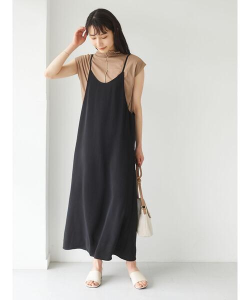 Green Parks(グリーンパークス)の「バックVネックキャミワンピース*(ワンピース・レディース・ブラック/ライトベージュ/パープル・FREE)」の21枚目の写真