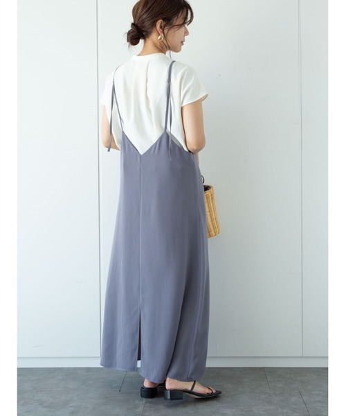 Green Parks(グリーンパークス)の「バックVネックキャミワンピース*(ワンピース・レディース・ブラック/ライトベージュ/パープル・FREE)」の3枚目の写真