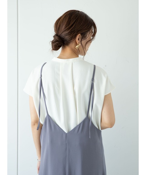 Green Parks(グリーンパークス)の「バックVネックキャミワンピース*(ワンピース・レディース・ブラック/ライトベージュ/パープル・FREE)」の7枚目の写真