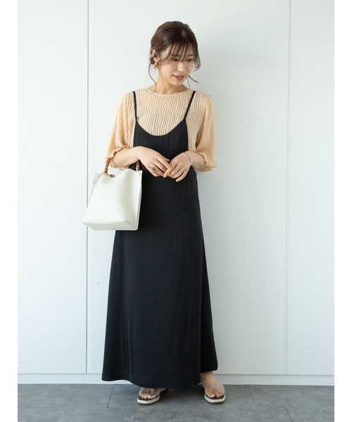 Green Parks(グリーンパークス)の「バックVネックキャミワンピース*(ワンピース・レディース・ブラック/ライトベージュ/パープル・FREE)」の9枚目の写真