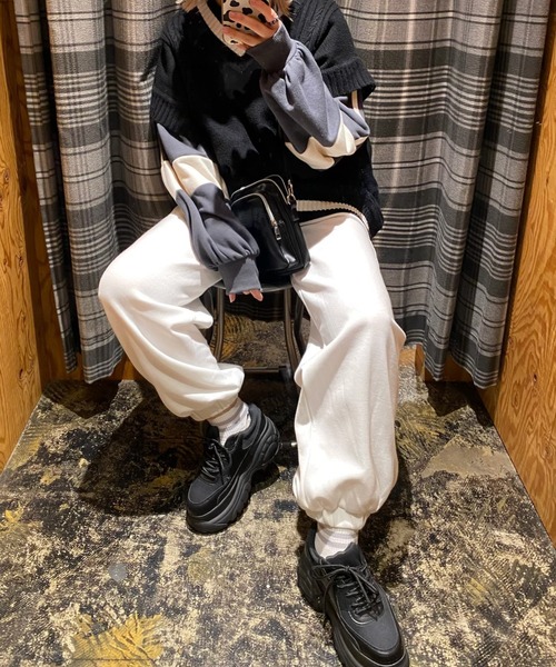 WEGO（ウィゴー）の「WEGO/刺繍イージーJOGパンツ（スウェットパンツ・レディース・ホワイト/ブラック/イエロー/アニマル・FREE）」の21枚目の写真