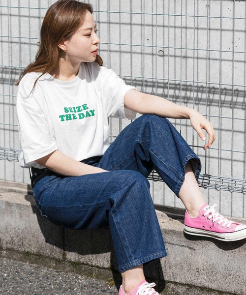 URBAN RESEARCH Sonny Label（アーバンリサーチサニーレーベル）の「ヴィンテージライクプリントTEE（Tシャツ/カットソー・レディース・チャコールグレー/オフホワイト/ベージュ・FREE）」の4枚目の写真