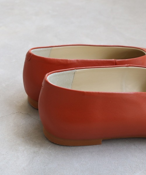 bulle de savon（ビュルデサボン）の「REMME レザースリッポン（パンプス・レディース・ブラック/ブラウン/サックスブルー・36/37/38）」の17枚目の写真