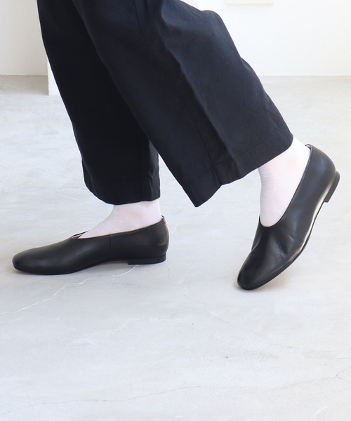 bulle de savon（ビュルデサボン）の「REMME レザースリッポン（パンプス・レディース・ブラック/ブラウン/サックスブルー・36/37/38）」の14枚目の写真