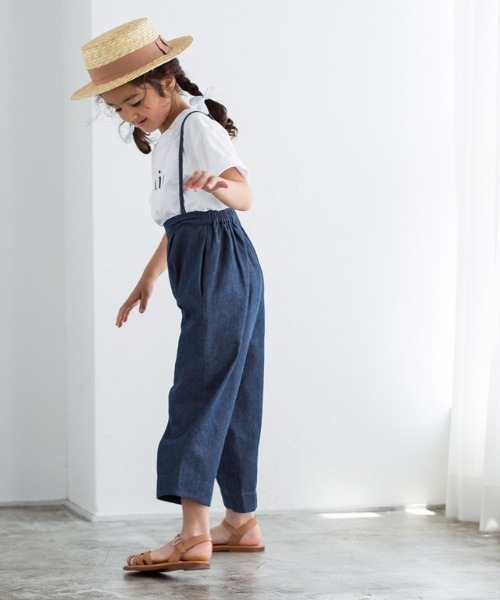lulpini（ルルピー二）の「kids ソフトデニムストラップ付きタックパンツ（その他パンツ・キッズ・ブルー/サックスブルー・S/M/L）」の6枚目の写真