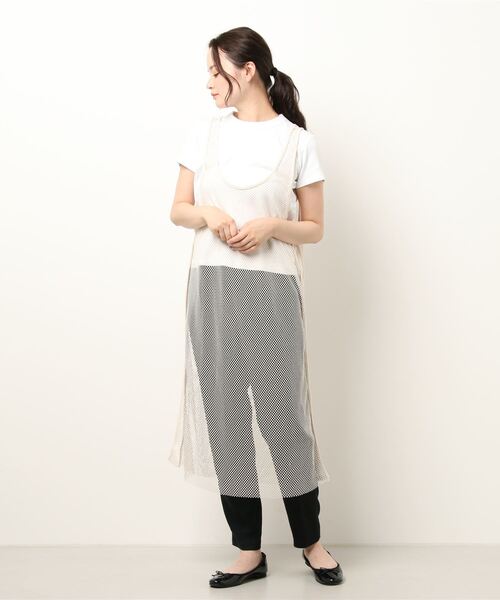 nemne store（ネンネストア）の「切替ライン入りメッシュレイヤードワンピース（ワンピース・レディース・オフホワイト/モカ・フリー）」の16枚目の写真